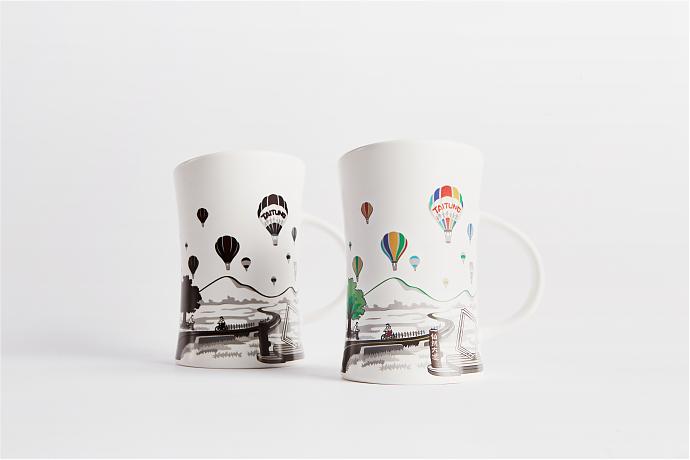 集瓷 cocera 臺東東迴山巒海岸變色馬克杯