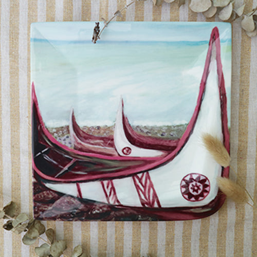 陶緣彩瓷 蘭嶼 小光點畫廊身心障礙藝術畫家-辜玉環 附盤架精緻禮盒包裝