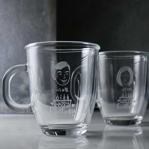 MSA手工雕刻 445cc【生日送禮客製】簡易Q版畫像情侶馬克對杯