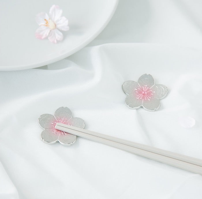 日本 能作 小小心意筷架 - 櫻 (櫻花花朵2入)