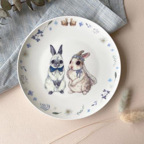 陶緣彩瓷 合作插畫藝術家 英格藍貓 The Brit Blue Kitten 六月的兔兔