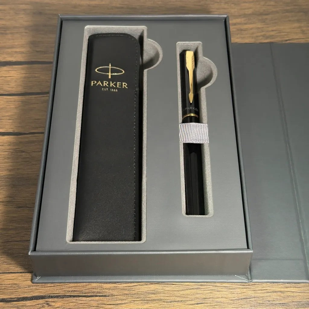 PARKER 派克 威雅XL鋼珠筆 真皮筆套禮盒