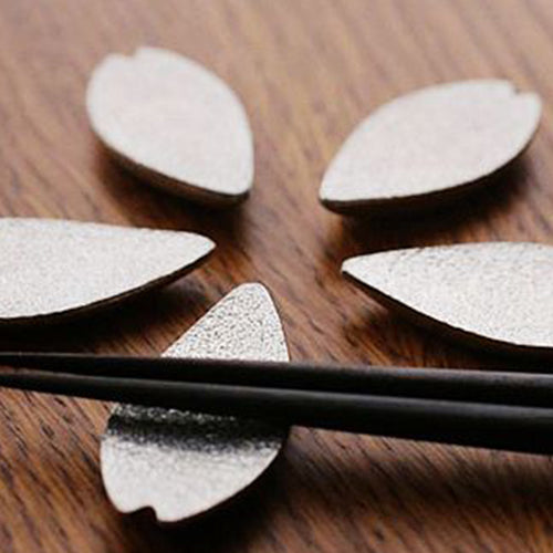 能作 純錫櫻花花瓣筷架組 (五入)