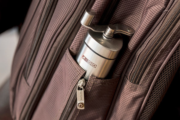 A-IDIO 精工手搖磨豆機（附清潔刷）