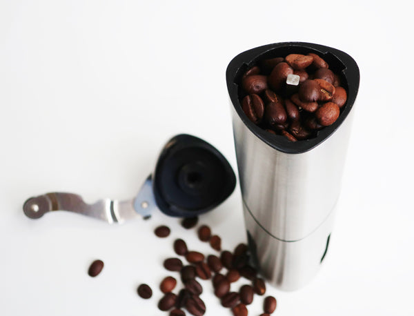 A-IDIO 精工手搖磨豆機（附清潔刷）