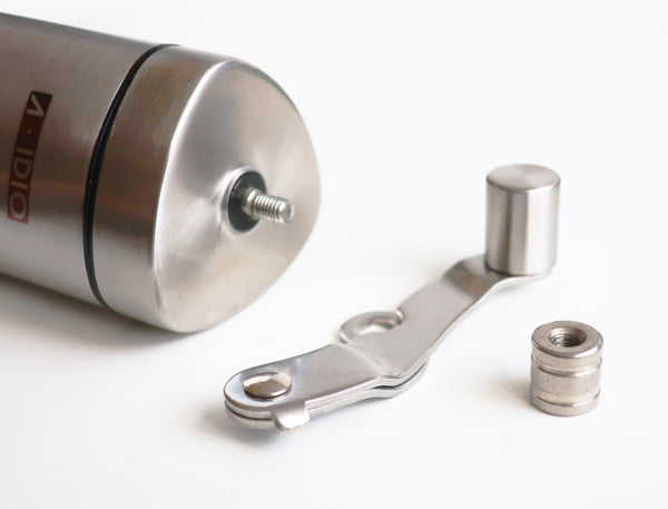 A-IDIO 精工手搖磨豆機（附清潔刷）