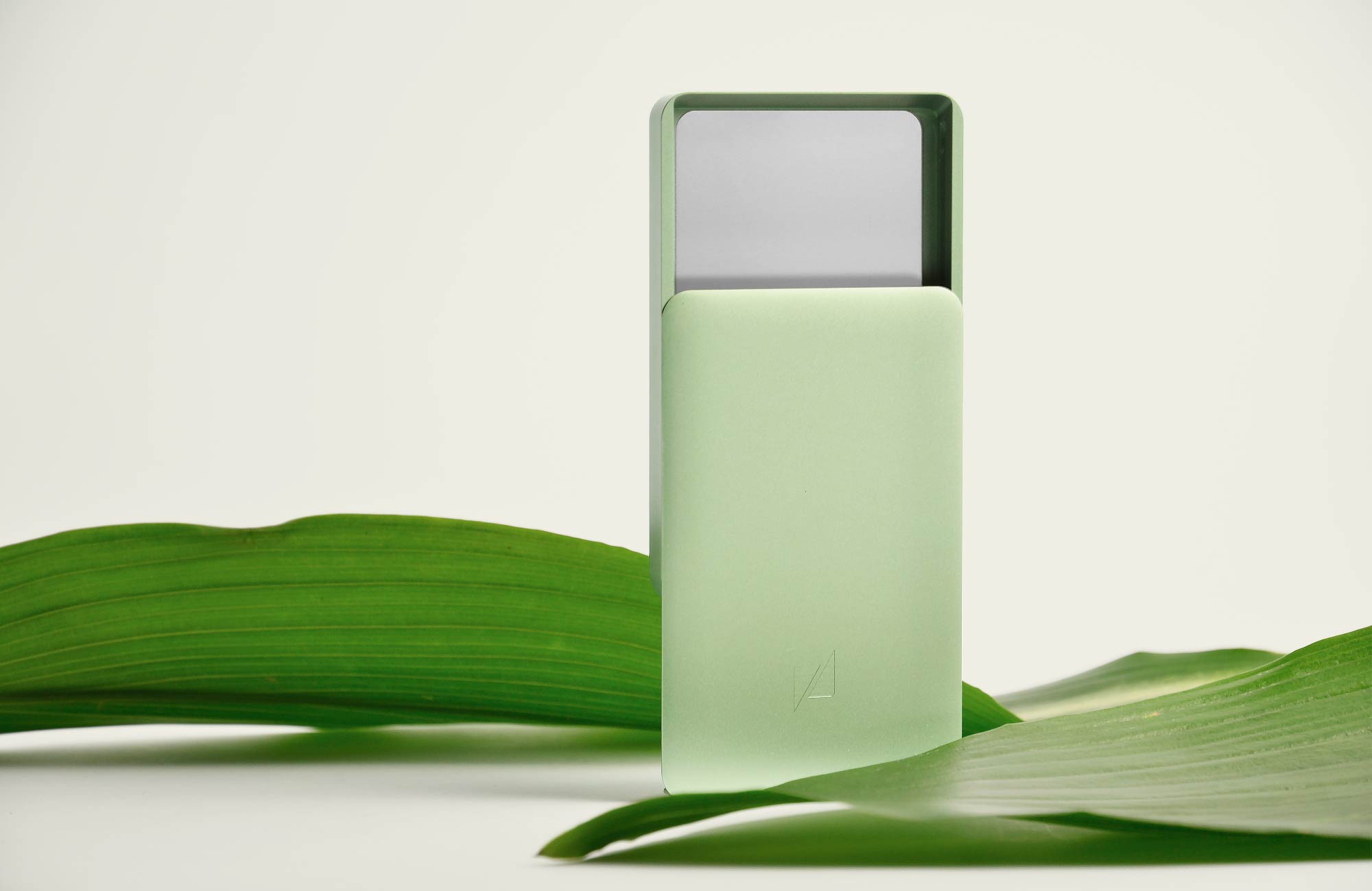 【冬季新品】ZENLET Zenlet AL 行動錢包 冰川綠