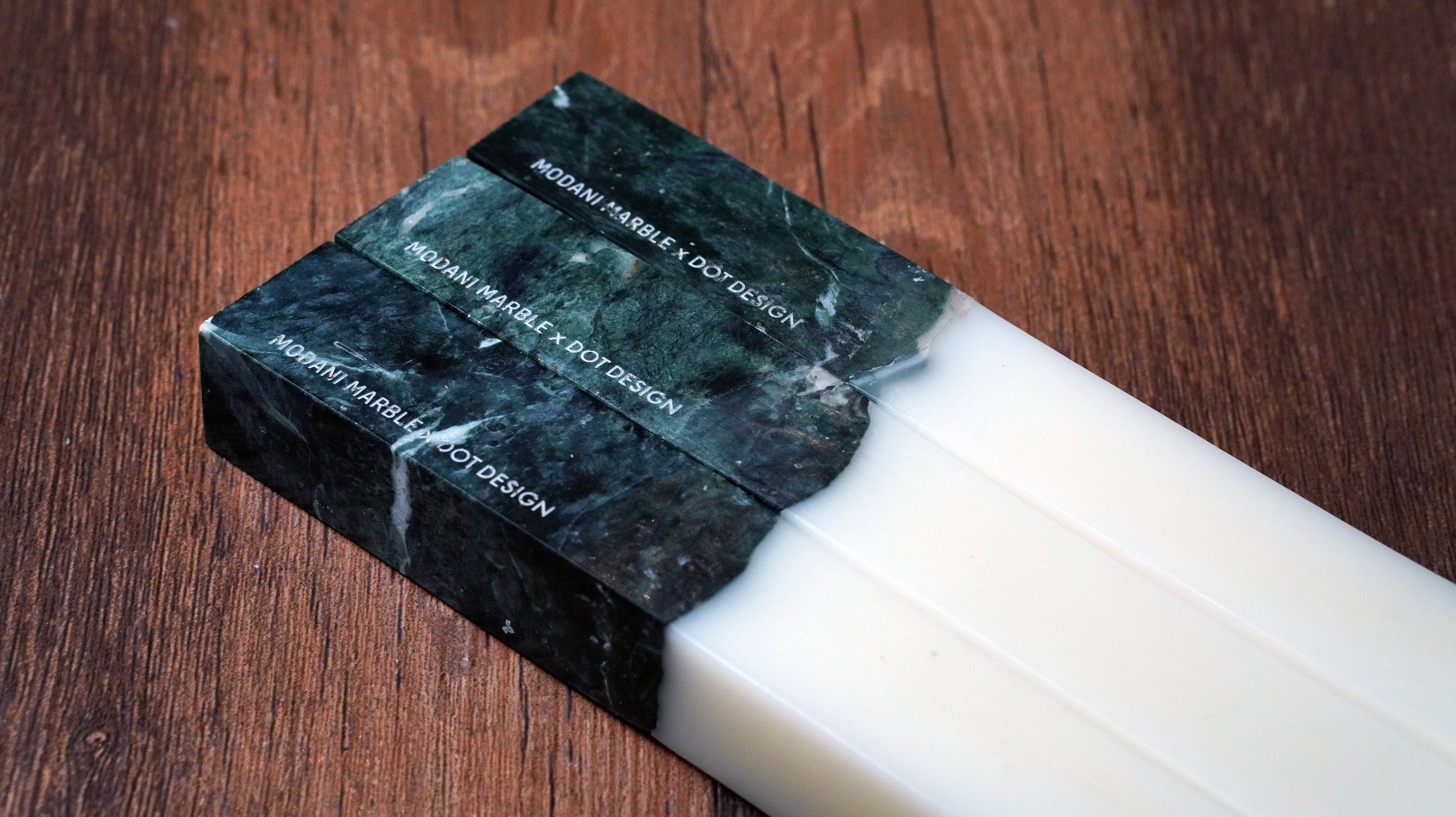 點睛設計 DOTdesign 岩石蠟燭2入裝-白茶香氣(含金屬片)