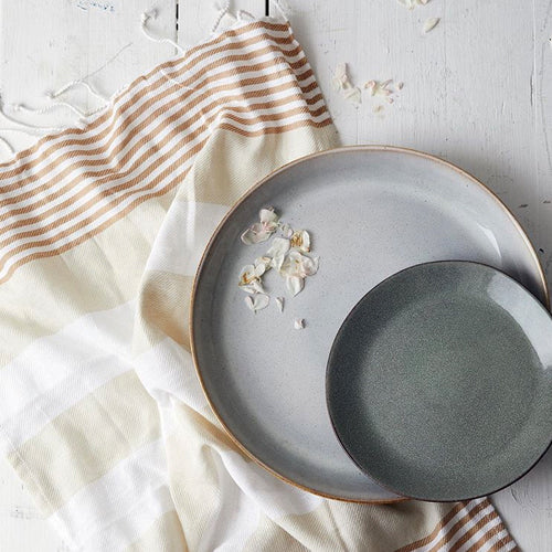 瑞典 Sagaform Nature 炻釉彩大餐盤-淺灰 33cm