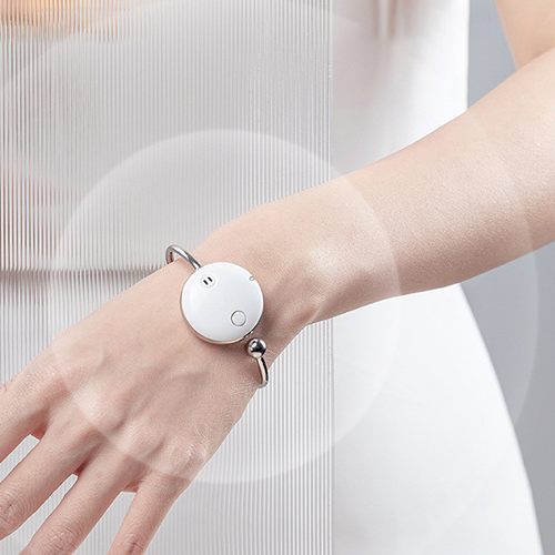 創意小物館 質感超聲波充電驅蚊手環