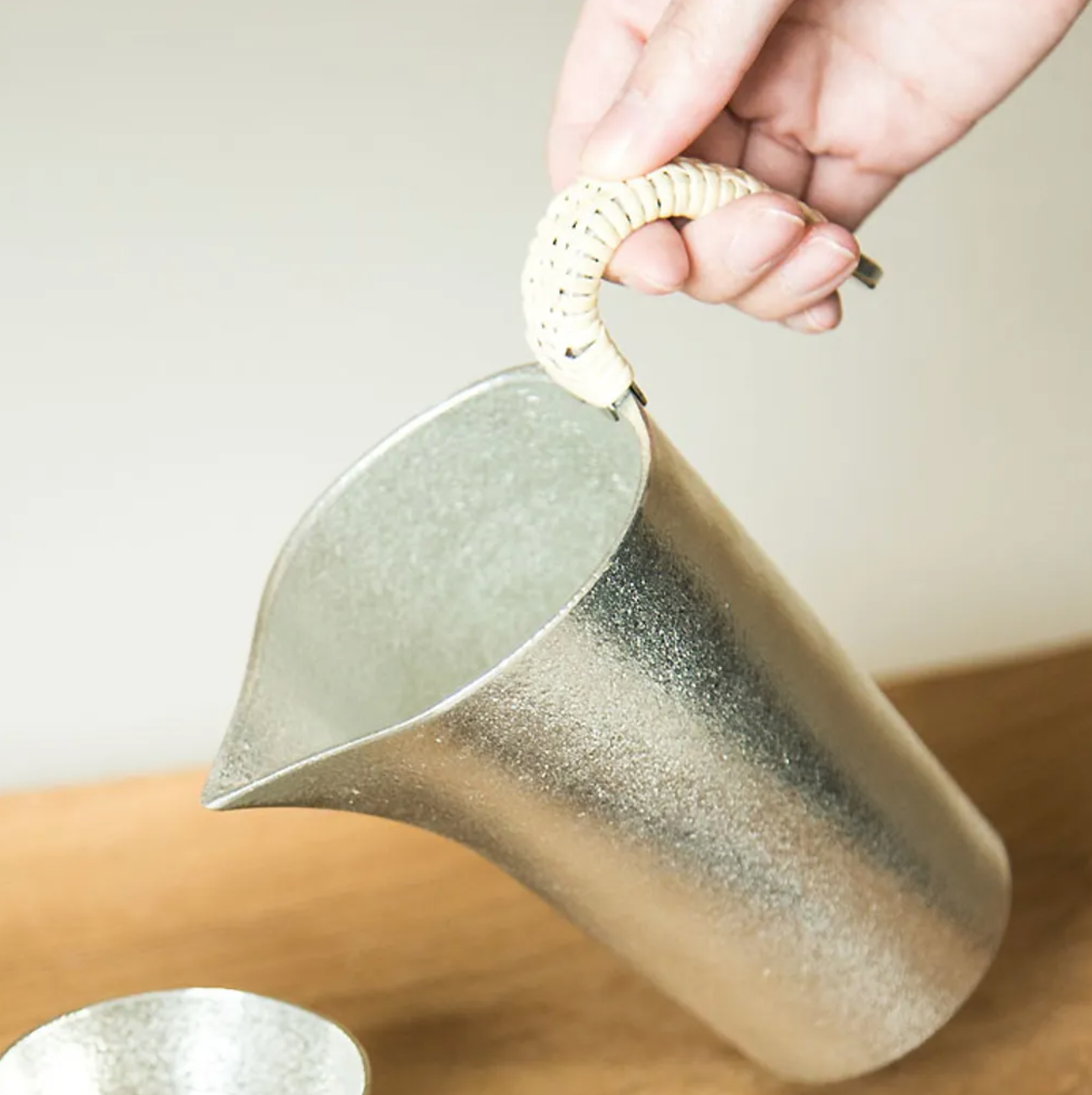 日本 能作 暖酒壺 - L