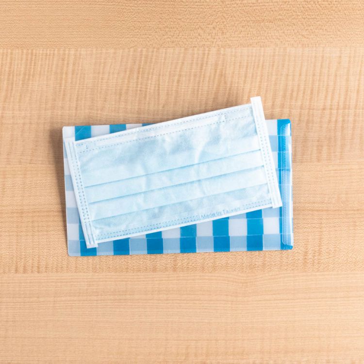 來好 LAI HAO 雙層口罩收納夾 (後現代茄芷)