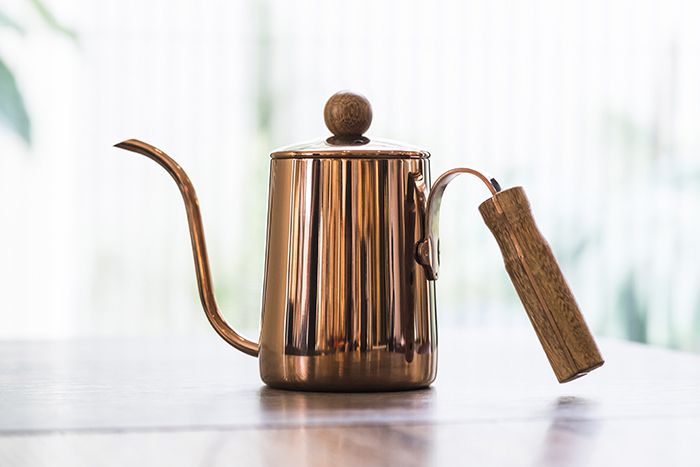 A-IDIO｜鈦金木手沖壺(600ml)