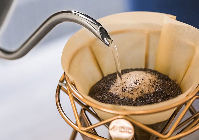 A-IDIO｜鏡光銀手沖壺(600ml)