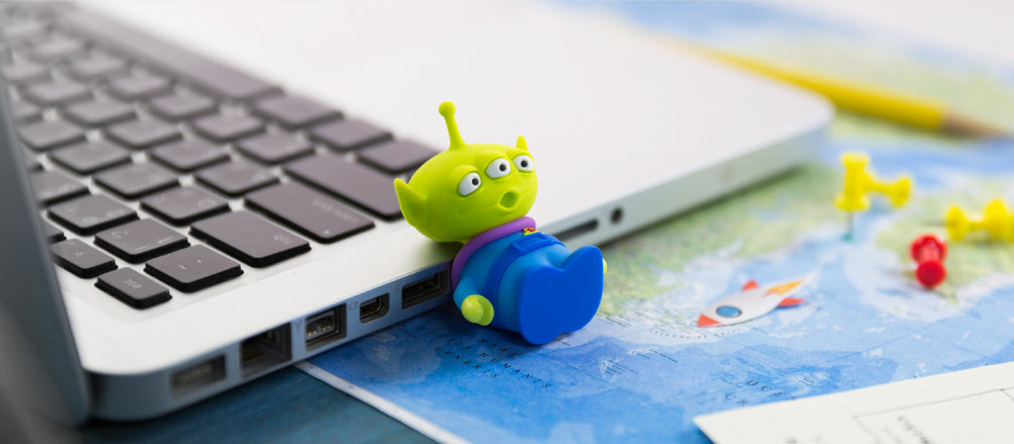 Bone 玩具總動員造型隨身碟禮物組