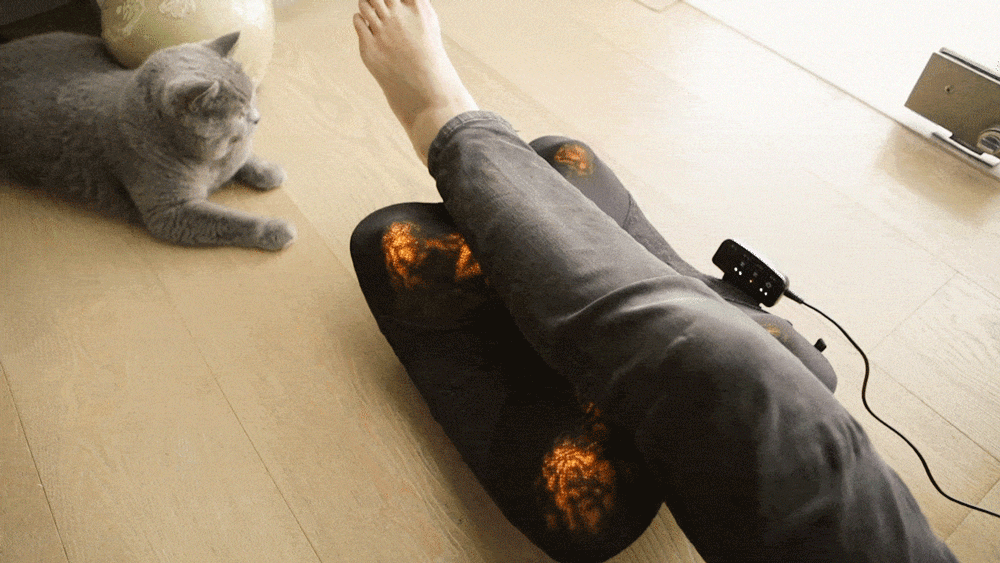 Lourdes V 型溫感推揉按摩枕 AX-HCL348