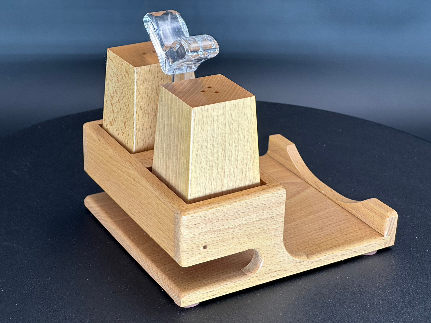 ViREO 鯨魚造型調味罐餐巾紙架組