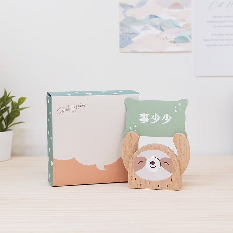 遊木時光 woodtime【HOLD運名片座-睏睏樹懶】名片收納 / 辦公小物