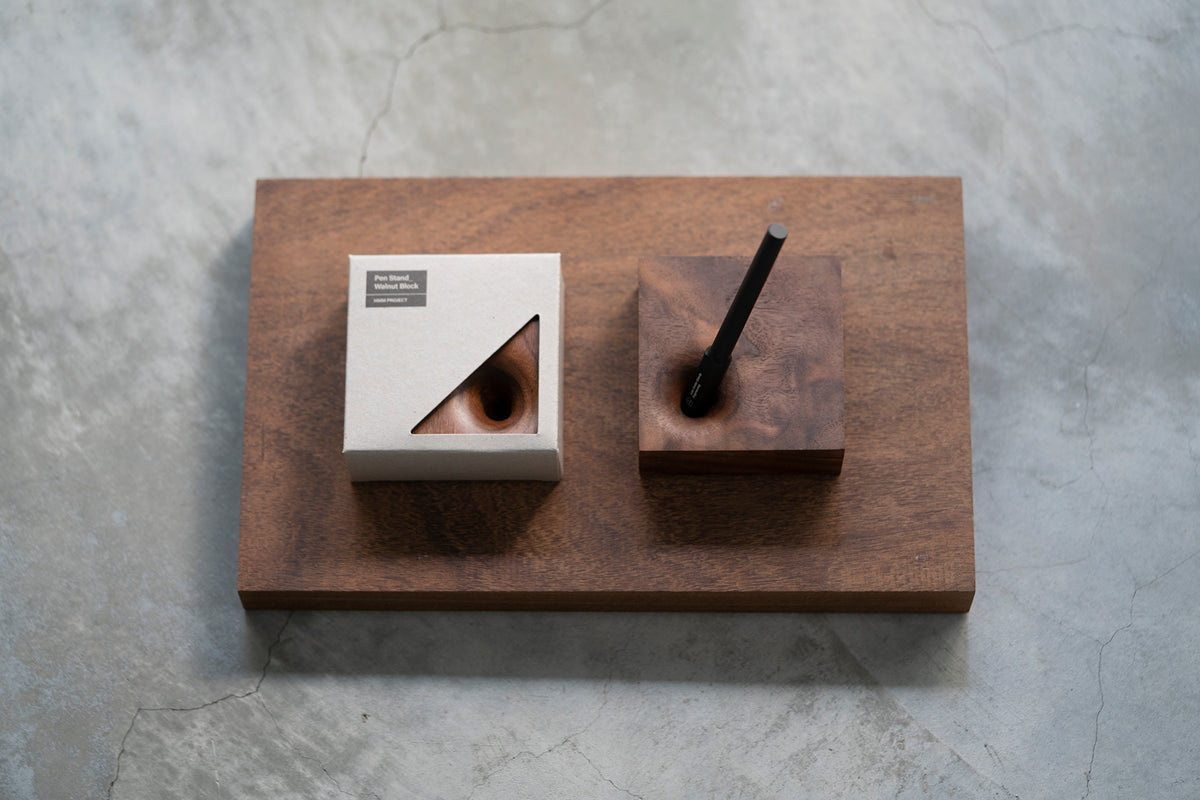 HMM 木質底座 (不含筆)