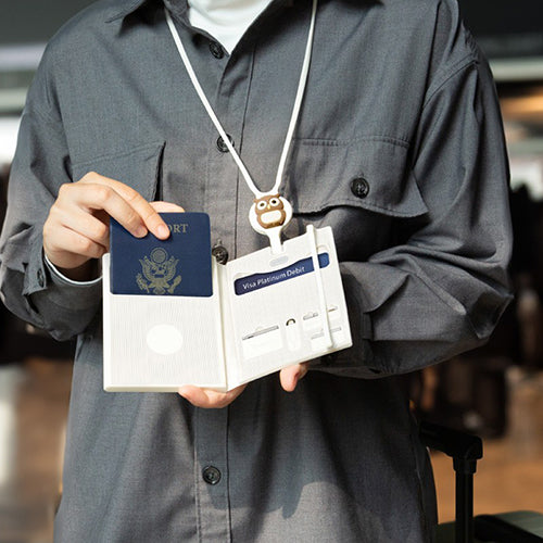 頸掛護照套-Lite｜旅行，輕巧Pass