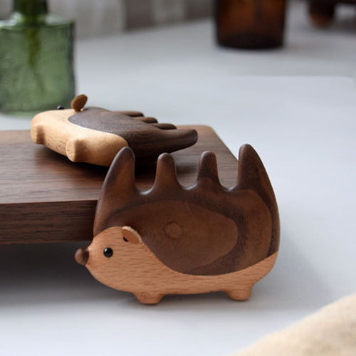 創意小物館 小刺蝟實木按摩梳