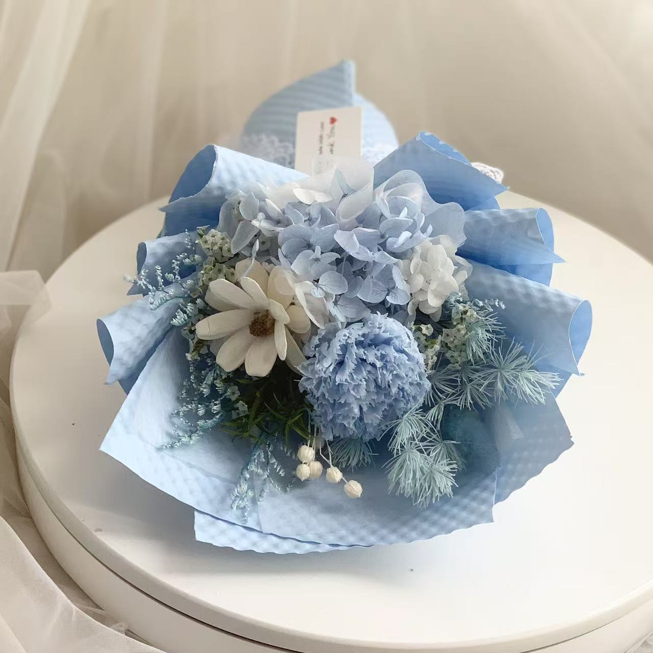 【破盤價】家居生活雜貨舖 康乃馨永生花束禮袋組