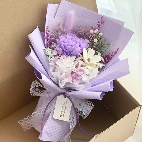 【破盤價】家居生活雜貨舖 康乃馨永生花束禮袋組