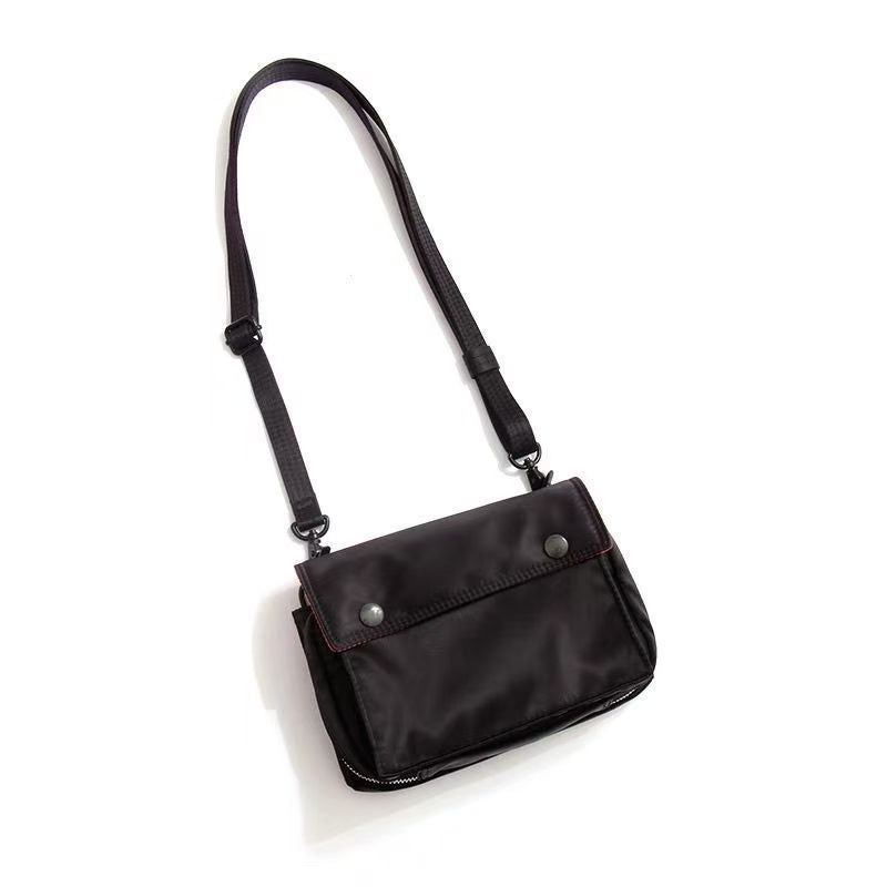 創意小物館 日系防潑水單肩隨身包