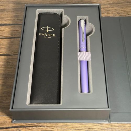 PARKER 派克 威雅XL鋼珠筆 真皮筆套禮盒