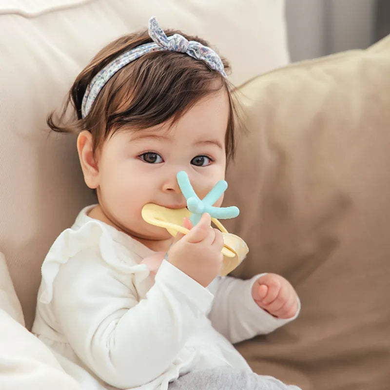 VIIDA  Cyndi 魔法森林固齒器 送 幼兒牙刷 2 支(顏色隨機，送完為止)
