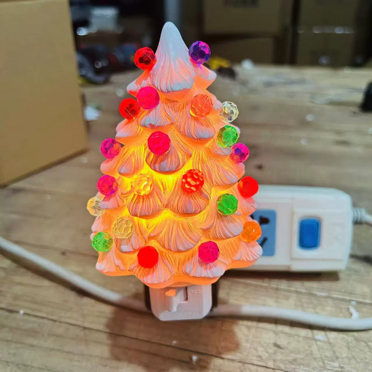 ♥ 創意小物館 聖誕樹壁插裝飾燈
