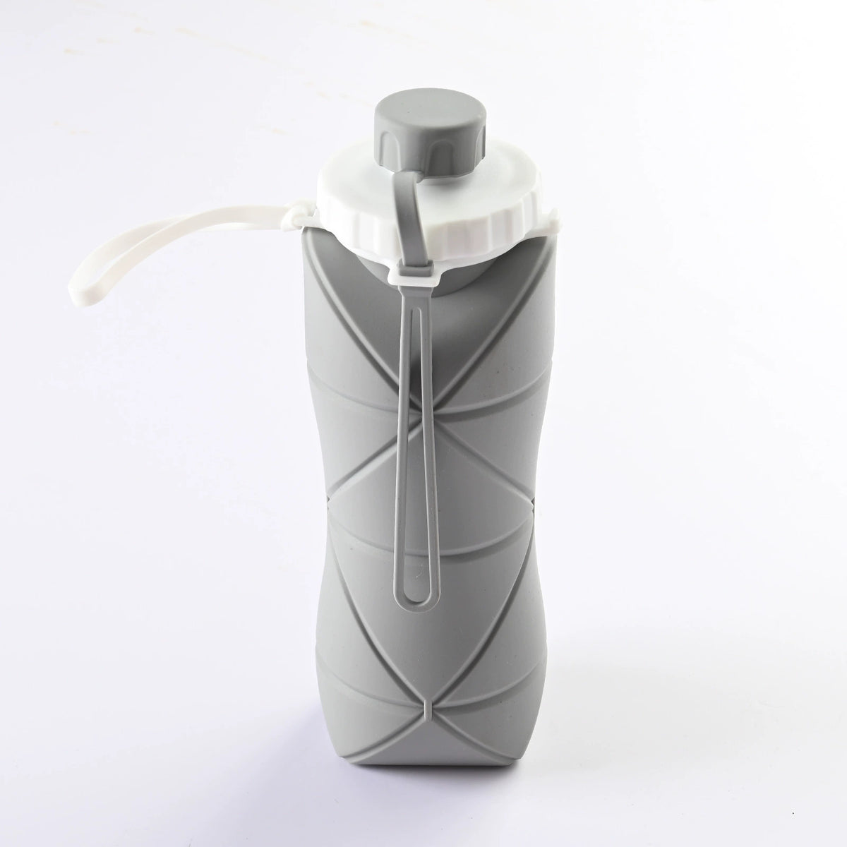 創意小物館 戶外便攜600ml摺疊水瓶